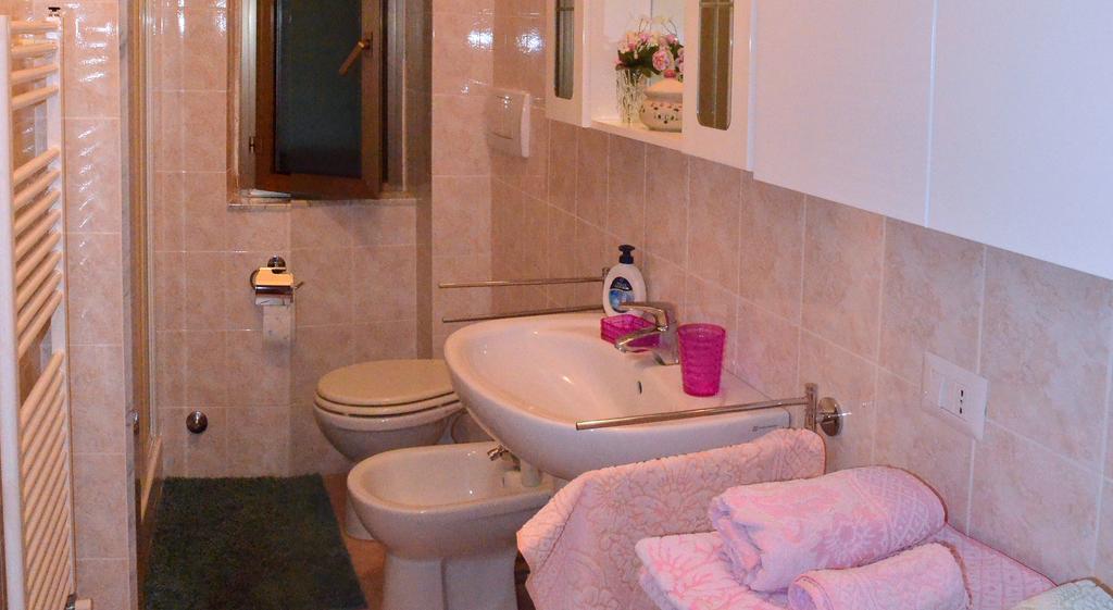 Affittacamere La Casa Delle Rose 2*